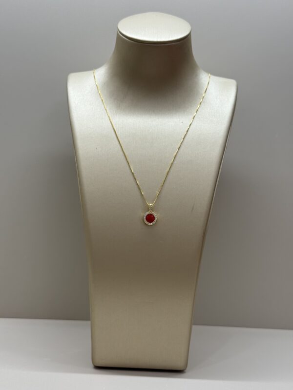 Collana in argento placcato oro, corallo naturale mediterraneo e zirconi