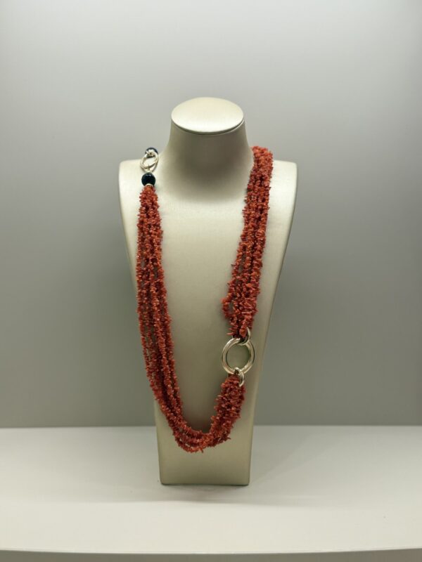 Collana in corallo naturale del Mediterraneo e onice