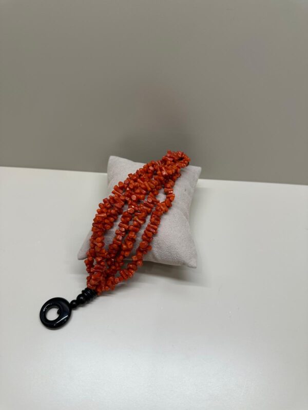 Bracciale con corallo e onice